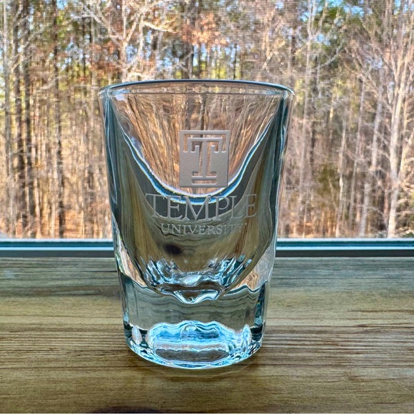 TEMPLE UNIVERSITY Etched Shot Glass - Picture 1 of 3